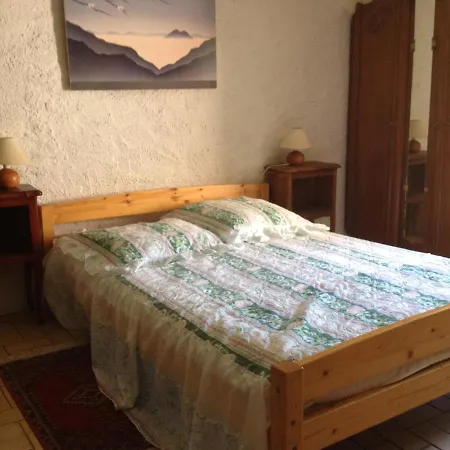 Holiday home Ferme De Ma Grand-mere Le Haut-du-Them